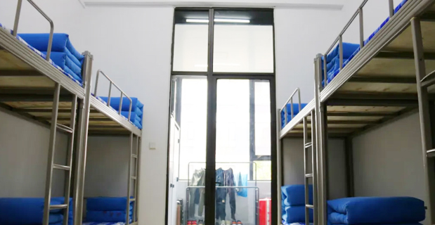 �ʝɲ������g(sh��)�WУ�W������