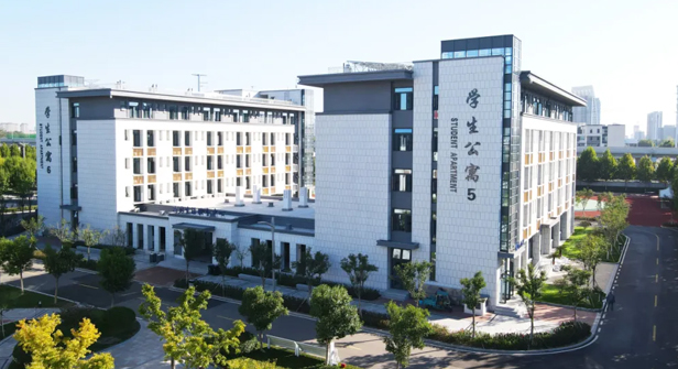 ɽ�|�\�Ӽ����W(xu��)У�W(xu��)����Ԣ