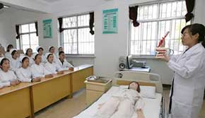 �ĳ��l(w��i)�����еȌ��I(y��)�W(xu��)У��(sh��)�`�n�}